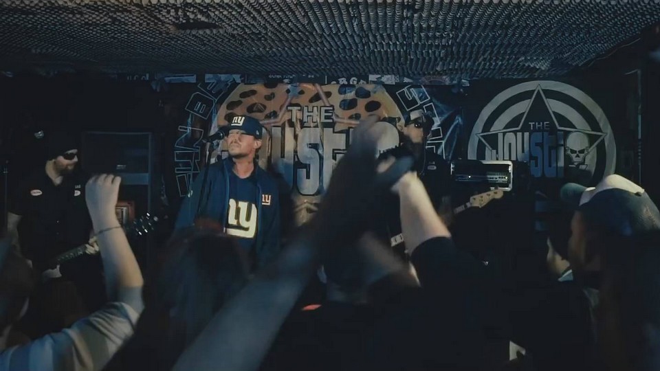 Sisa Finuccsi & The Joystix - We are