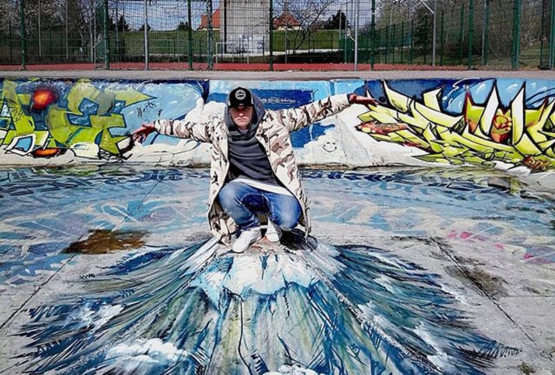 Essemm Havashalom Park Pool