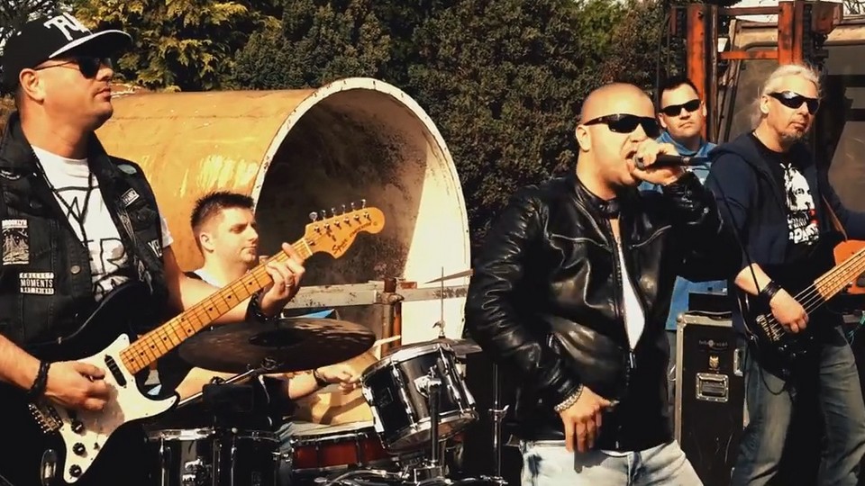 GhettoFunk - Való Világ cover videó